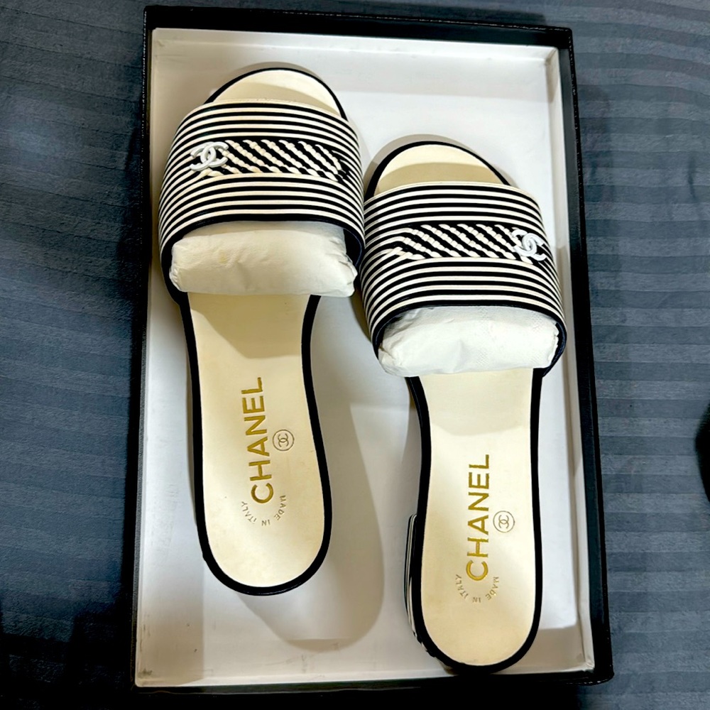 Chanel brand new original slides with box dust bags and invoice
